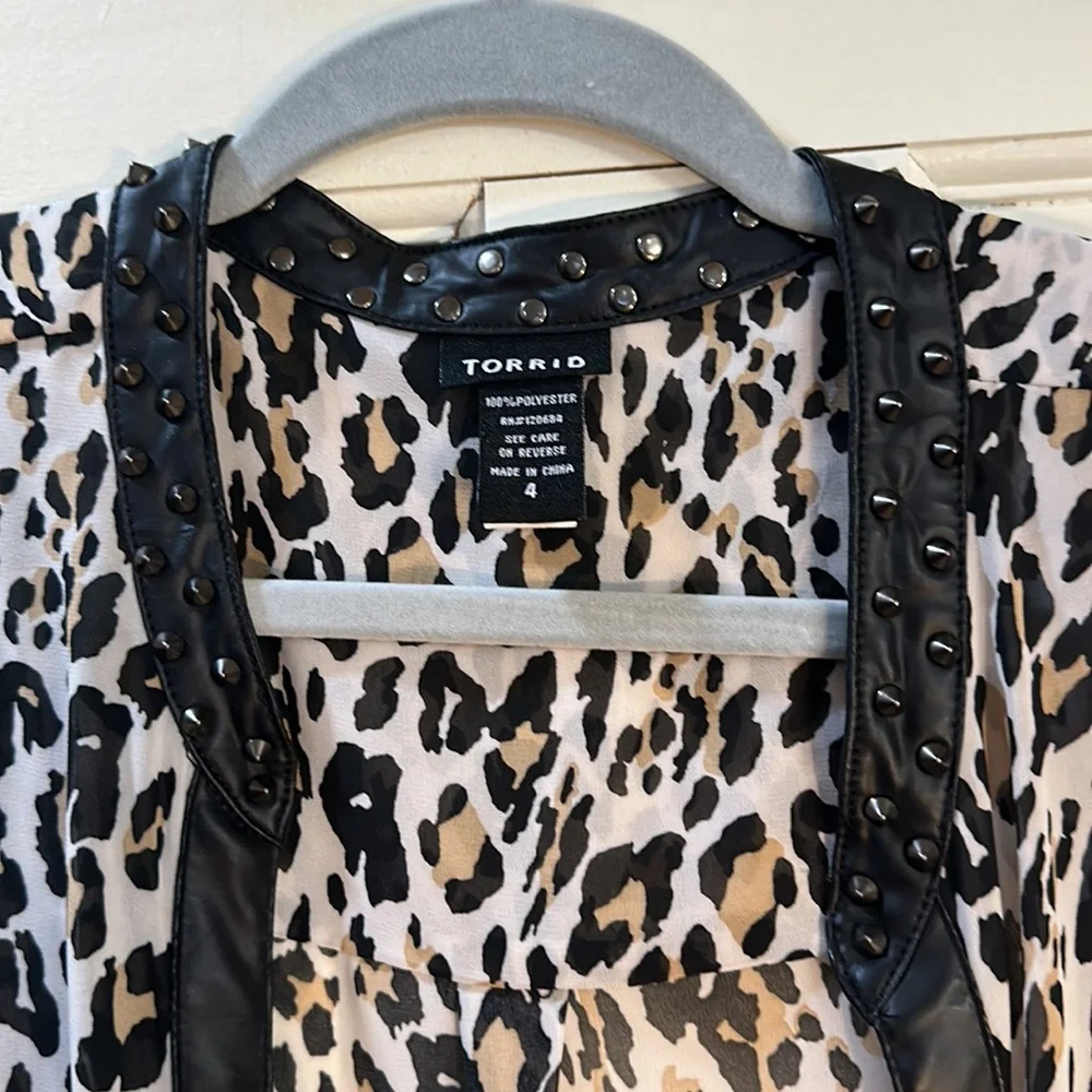 Blouse - Picture 2 of 2